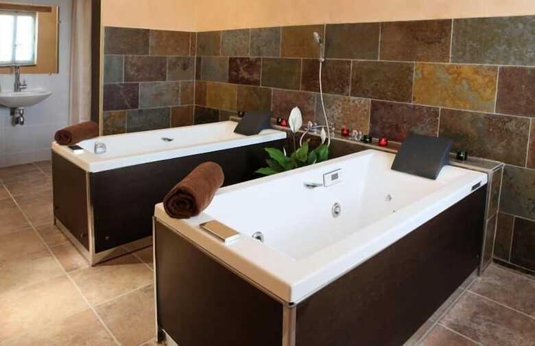 Hotel Relais Du Silence Domaine Saint Roch