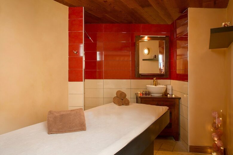 Hotel Relais Du Silence Domaine Saint Roch