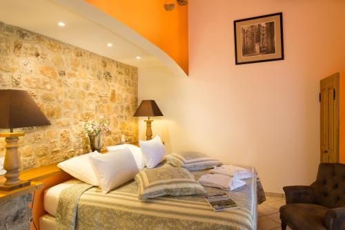 Bed & Breakfast Sur Les Hauteurs Du Luberon-chez Lisett