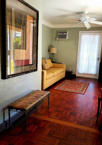 Hostal Old Lahaina House