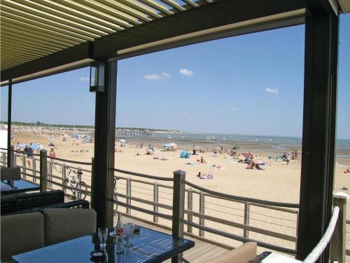 Holiday Home Le Champ St. Pere Le Bois Merlet
