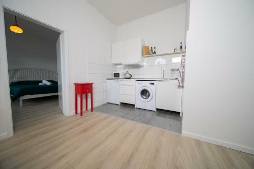 Apartment - Gut Angeschlossen - Henkel - Messe
