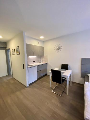 Apartamento Stadt-apartment D�sseldorf