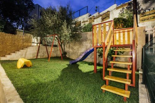 Villa Holiday Home Leko