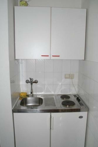 Apartments By The Sea Omis - 771