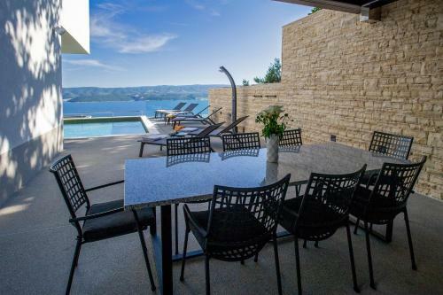 Villa Dispet With Heated Pool, Jacuzzi, Sauna And Cinema