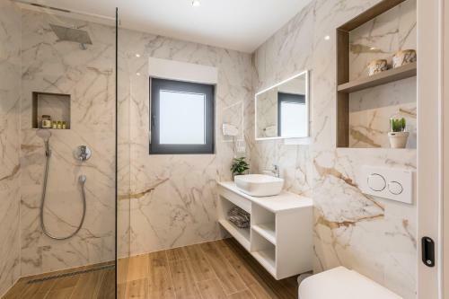 Luxury Villa Diana With Heated Pool
