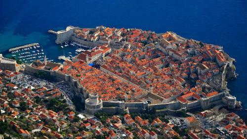 Hotel Adriatic Blue Apartments