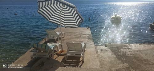 Apartment On The Beach