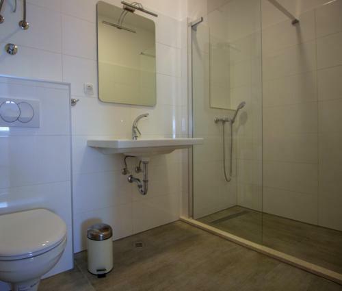 Hostal Apartments Zina