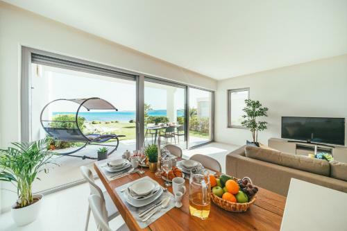Unique Luxury Designers Apartment Right Next To The Beach