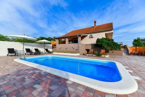 Holiday House Strenja
