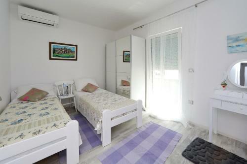Apartmani Marina S Pogledom, Suko?an