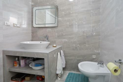 Apartmani Marina S Pogledom, Suko?an