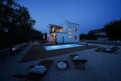 Villa Suncica With Pool And Jacuzz 62
