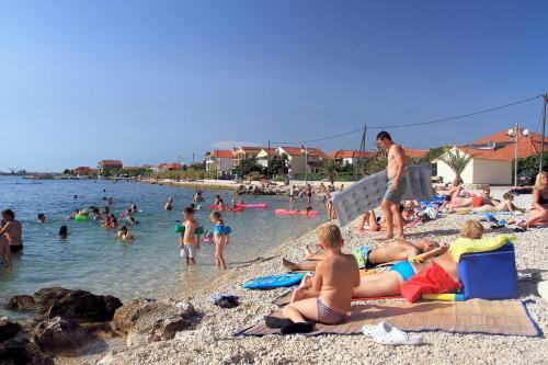 Seaside Holiday House Bibinje, Zadar - 13157