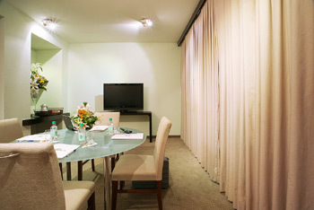 Hotel Quality Alphaville (.)