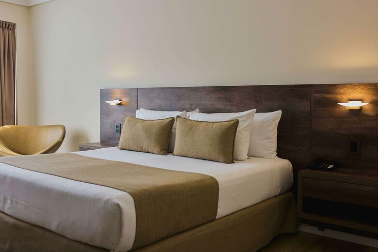 Hotel Dazzler Tower San Martin