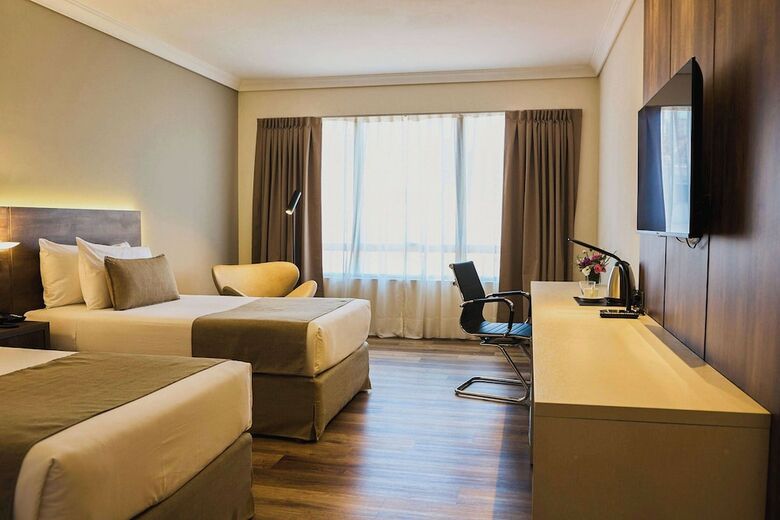 Hotel Dazzler Tower San Martin