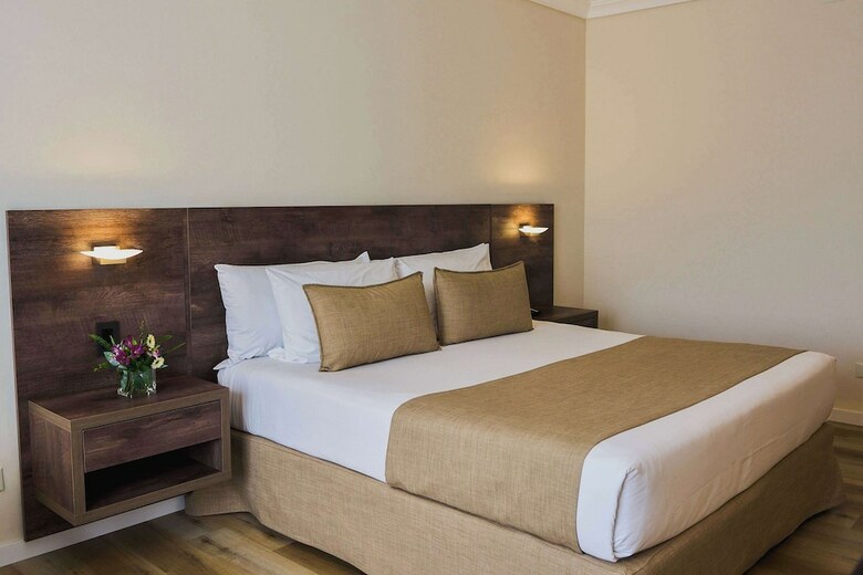 Hotel Dazzler Tower San Martin