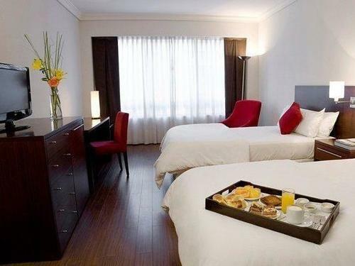 Hotel Dazzler Tower San Martin