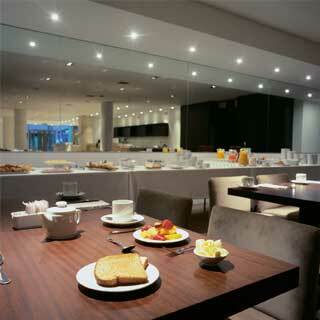 Hotel Dazzler Tower San Martin