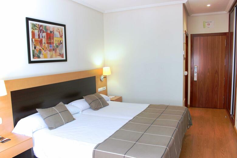 Hotel Infantas De Le�n