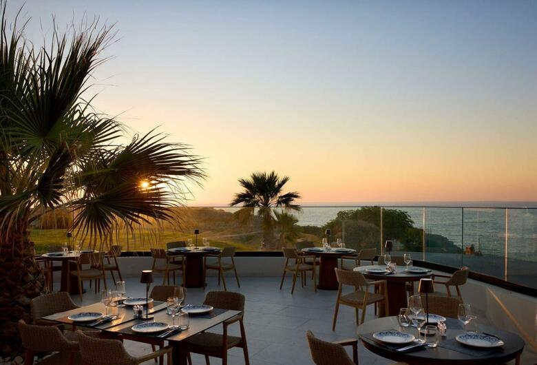 Hotel Isla Brown Chania Resort, Curio Collection By Hilton