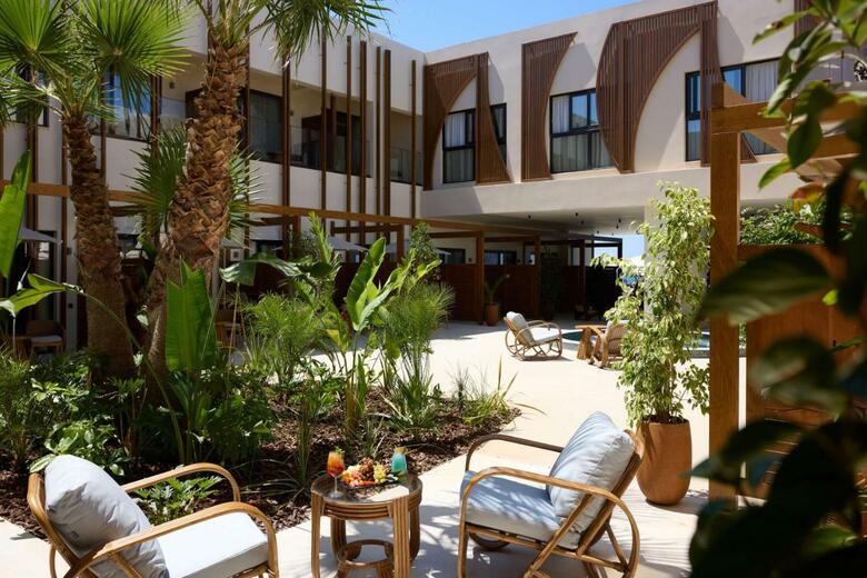 Hotel Isla Brown Chania Resort, Curio Collection By Hilton