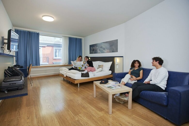 Hotel Bristol