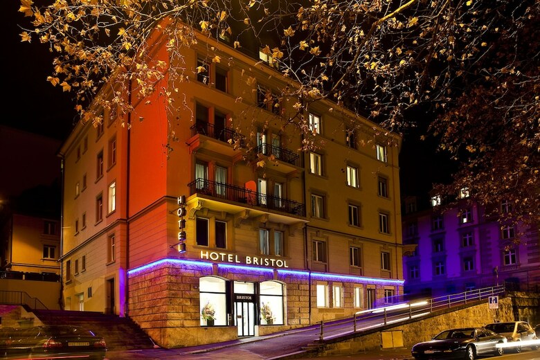 Hotel Bristol