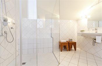 Rossli Hotel