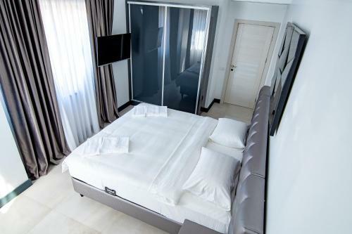 Enjoy Life Apartments