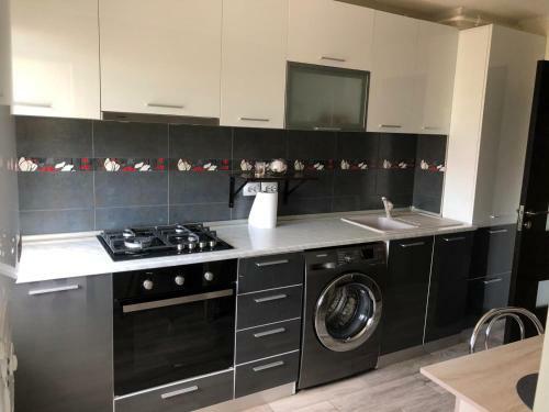 Apartament Modern T�rgovi?te �n Regim Hotelier