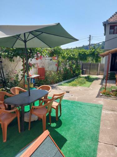 Hostal Pensiunea Paulisa