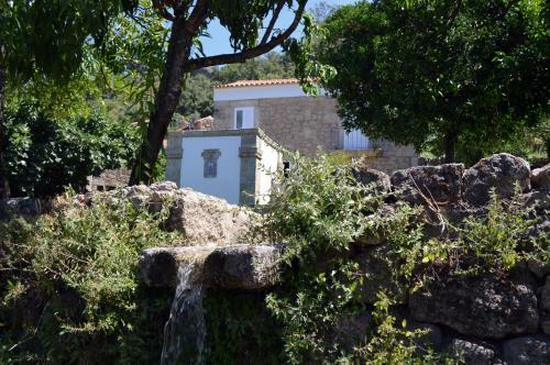 Bed & Breakfast Monsanto - Quinta de S�o Pedro de Vir-a-cor�a