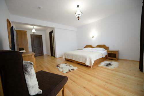 Hostal Pensiunea Arinas