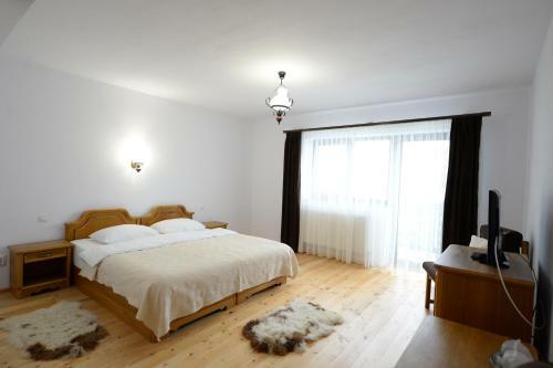 Hostal Pensiunea Arinas