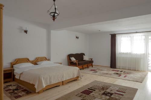 Hostal Pensiunea Arinas