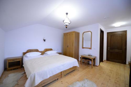 Hostal Pensiunea Arinas