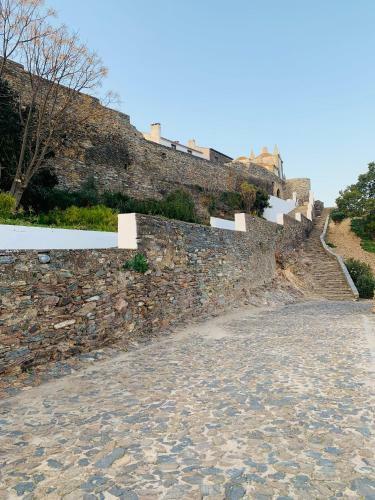 �s Portas Da Vila