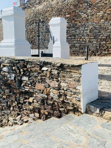�s Portas Da Vila