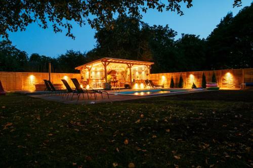 Hostal Vila Casa Din Gradina