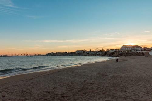 Change The World Hostels - Cascais - Estoril