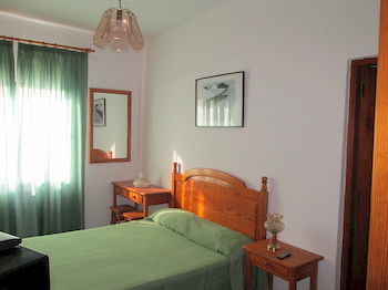 Bed & Breakfast La Palma Hostel By Pension Central