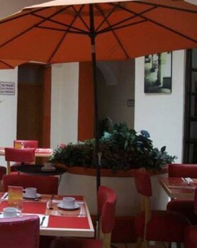 Hotel Casa De Oraci�n San Jose
