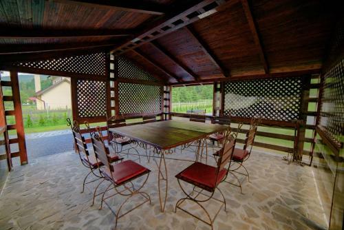 Villa Gold House