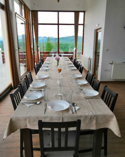 Hostal Tihu?a Retreat