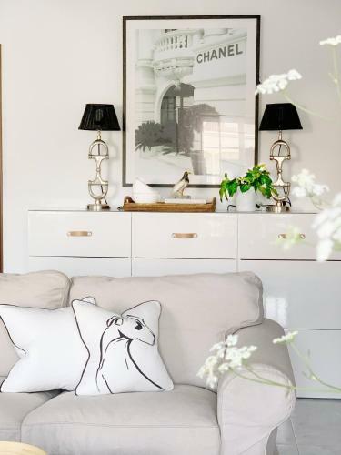 Stylish 3 Bedroom Apartment Close To The Beach
