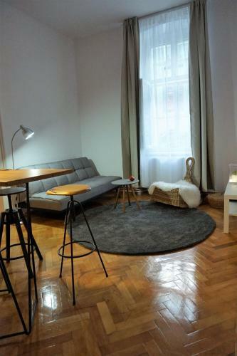 Apartamento #pobega Heritage - Self Check-in